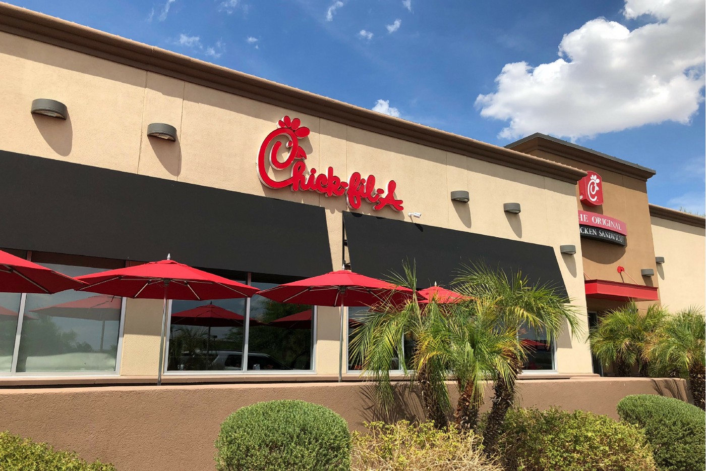 First UK Chick Fil A Location Announces Closure Days After Opening